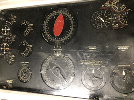 Fire_control_computer_room,_its_a_mechanical_computer