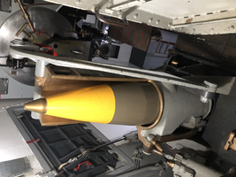 Inside_the_5_inch_gun_turret